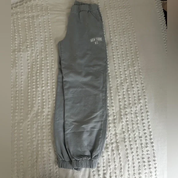 Brandy Melville Light Blue Sweatpants - Picture 3 of 5